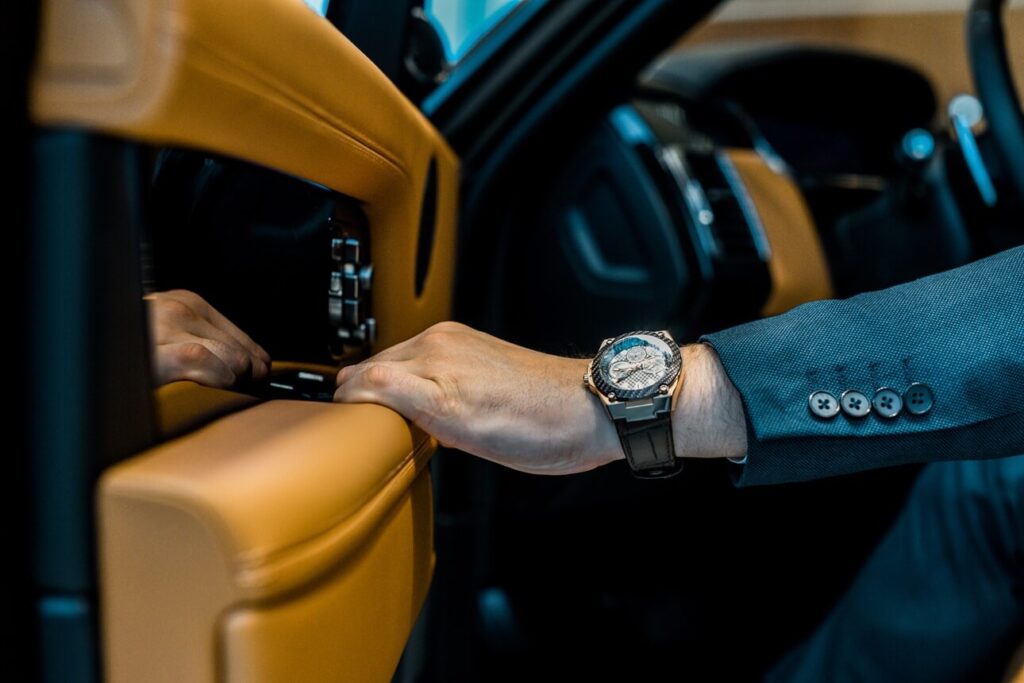 Luxury Limo and Party Bus Rentals in Grapevine​